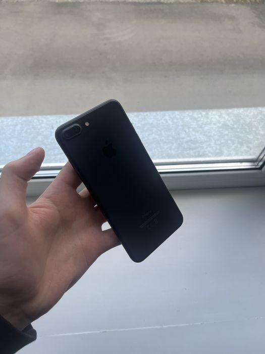 продам айфон 7 Plus