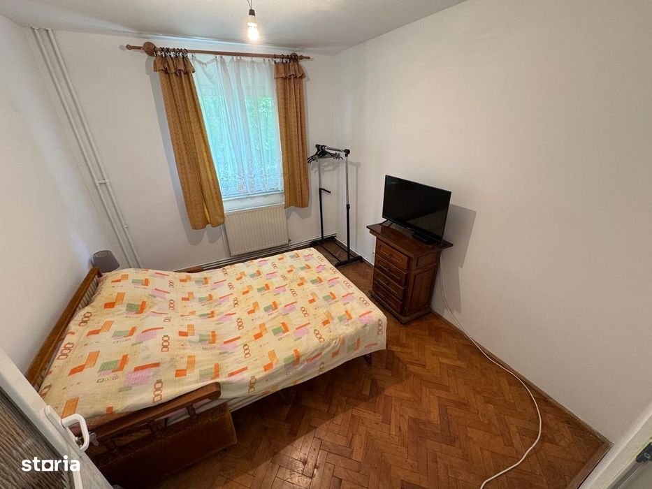 Vand apartament 3 camere Gheorgheni