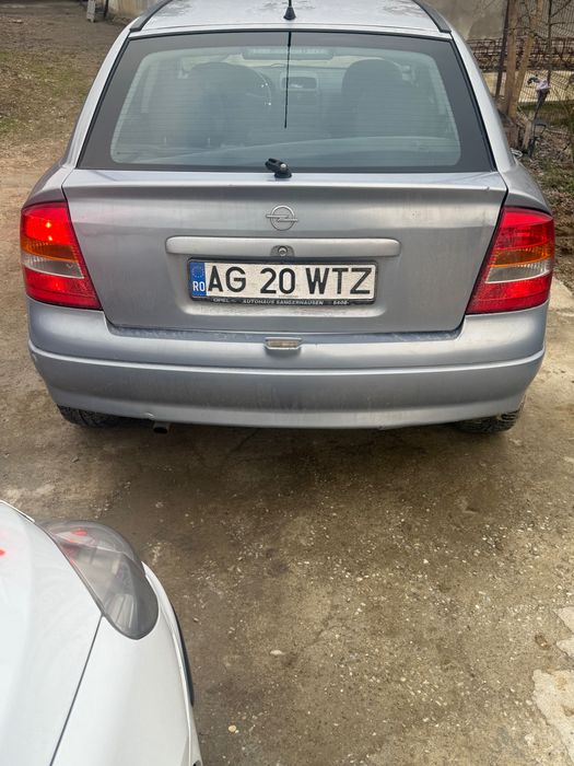 Opel astra 1.6 benzină