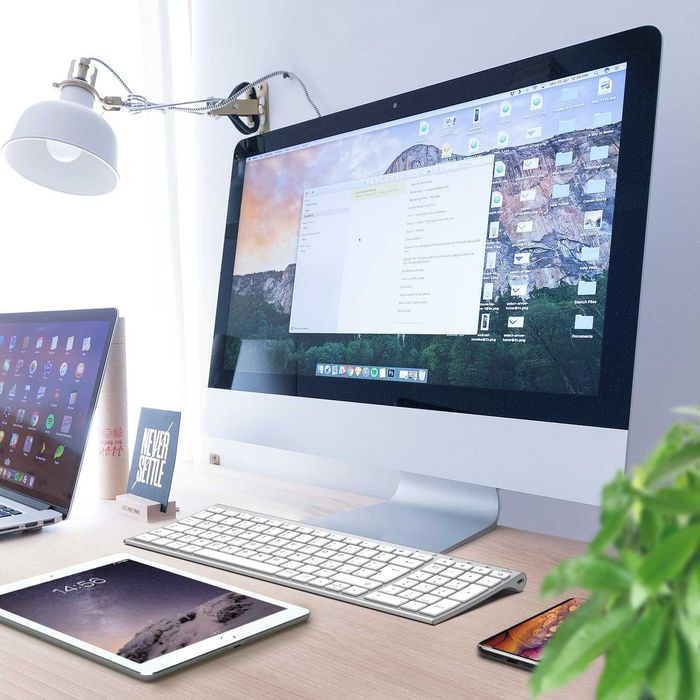 Tastatura Bluetooth Multi-Device iClever - Reincarcabila - Slim - Noua