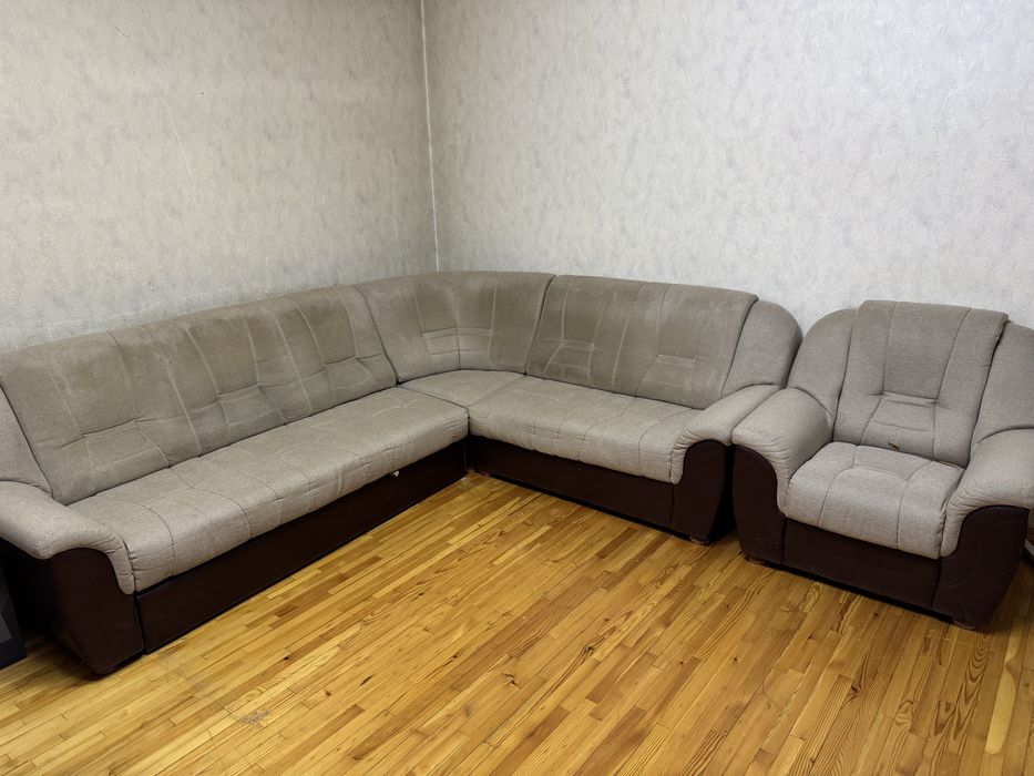 диван для гостиной // yashash xonasi divan