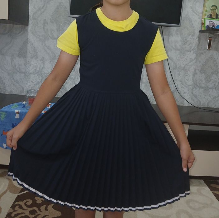 Продам платье, каждая по 2000тнг