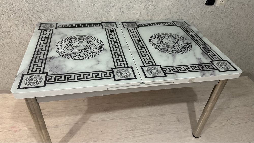 Стол для кухни 30000 тг