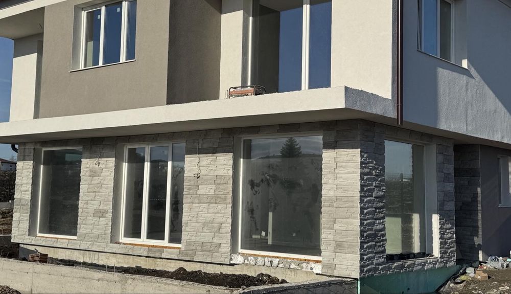 Декоративен облицовъчен камък от бетон  10€. 1кв.м