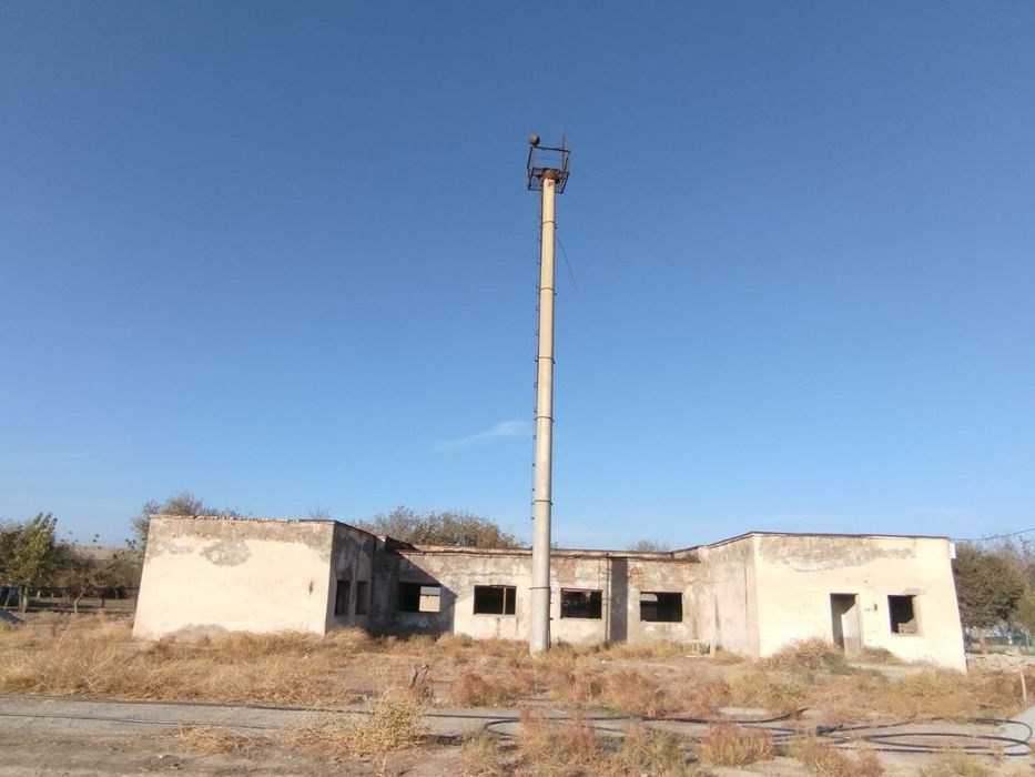 Участка сотилади