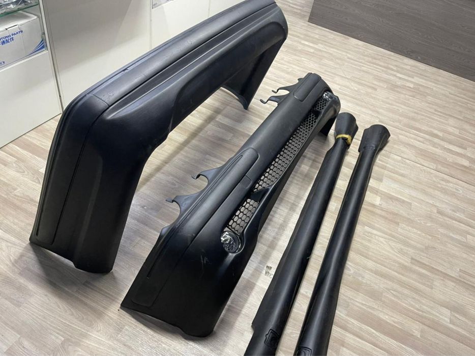 Бампера мерседес 210/190/124 Бмв Е34.Е36.Е38