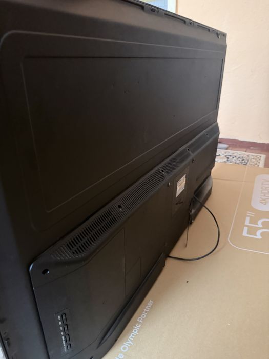 Телевизор Sharp 50”