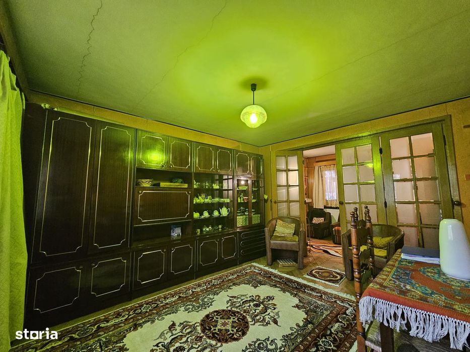 Apartament 4 camere, etaj 2 cu garaj zona Mihai Viteazu