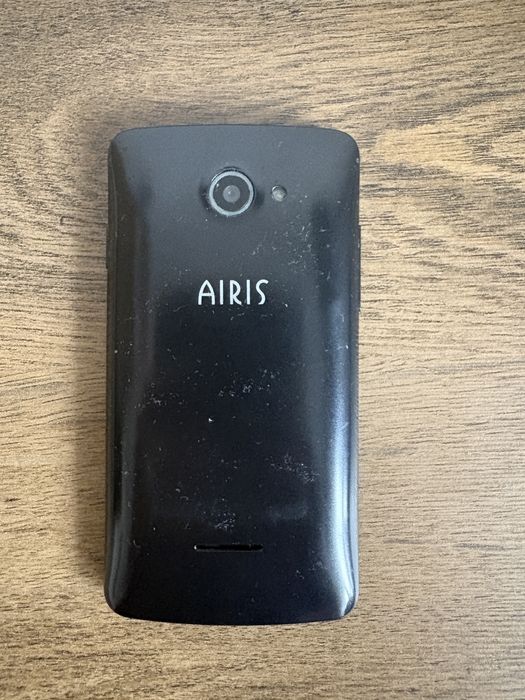 Telefon AIRIS retro – nefuncțional – pentru piese