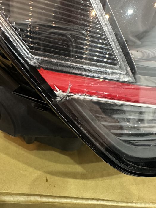 Far dreapta xenon golf 7 gti  Europa