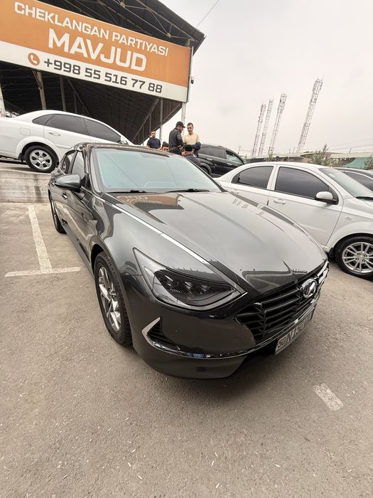 Hyundai sonata 2021 yil 44 ming yurgan tozza  3 poz bez luk