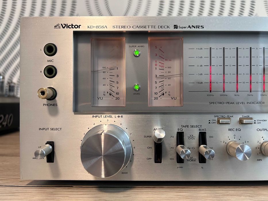 SUPERB Victor/JVC KD-85SA Casetofon Deck (cap de serie 1977) Cluj