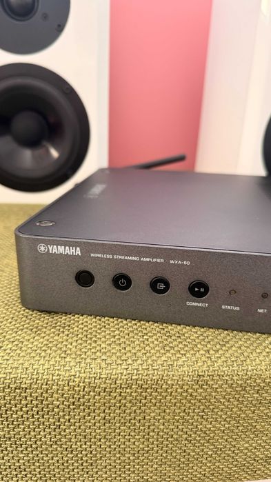 MusicCast Yamaha WXA-50 WIFI + boxe Yamaha, totul este impecabil atat aspect cat si functional