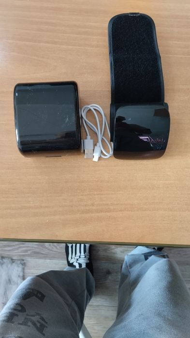 Наручный тонометр