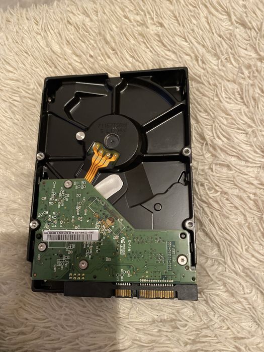 Модель: WD5000AAKX жесткий диск