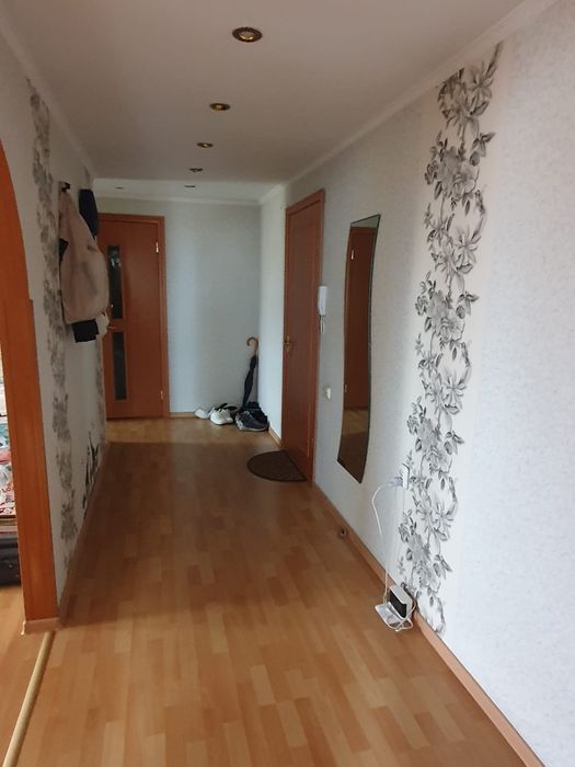 Продам 3 ком квартиру новой планировки Достык Молл