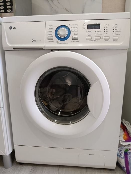 Продам стиральную машину lg