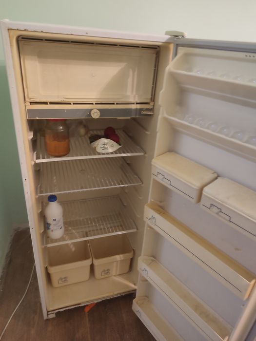 Продам холодильник Бирюса в рабочем состоянии