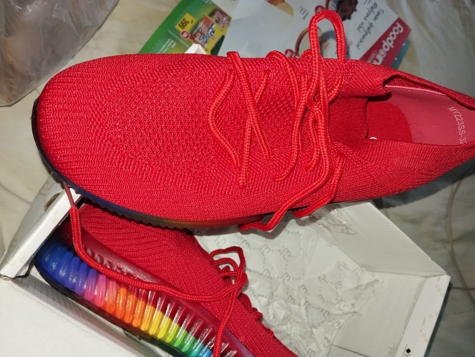 Продам мокасины женские