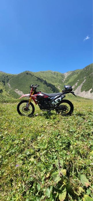 ULAR F7 Эндурик 250куб 172движ