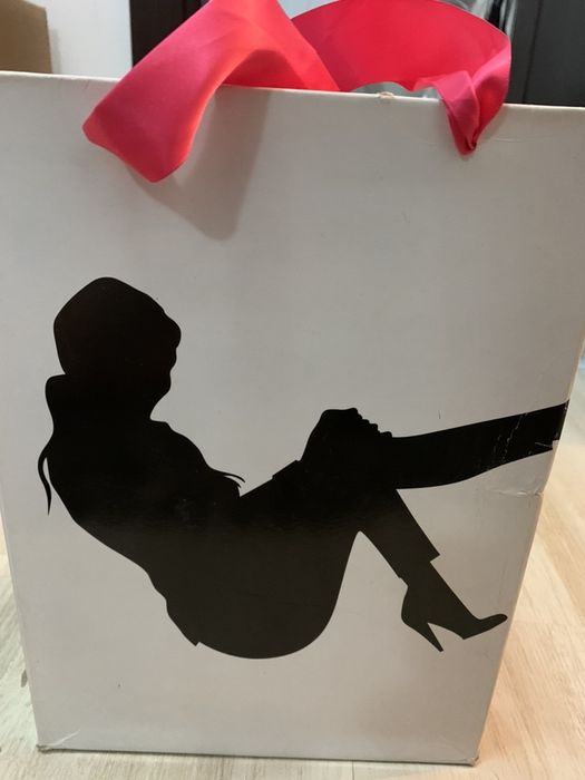 Pantofi Paris Hilton