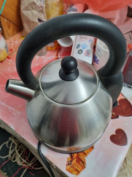 Vand ceainic inox recent adus