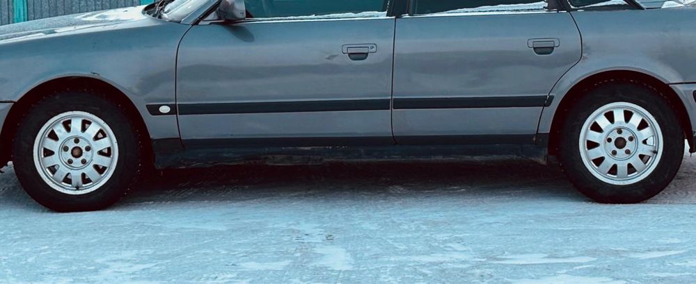 Продам диски с резиной audi 100