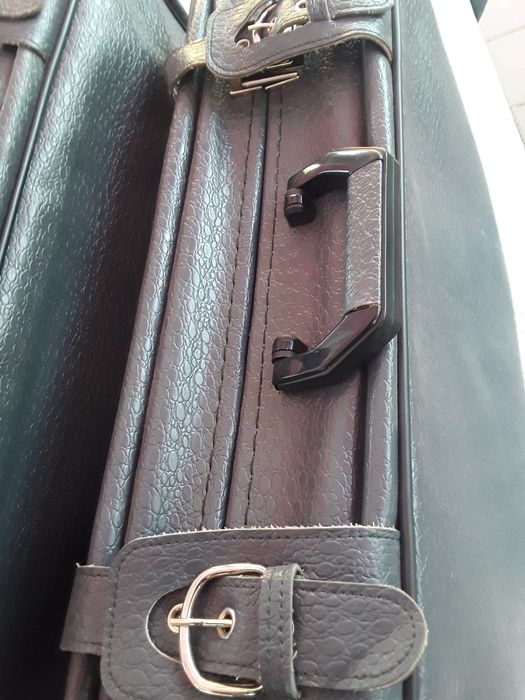 Куфари комплект 2бр. Нови !