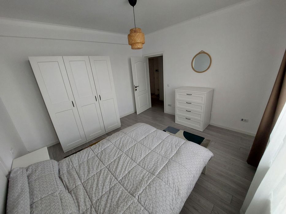 Caut coleg de apartament