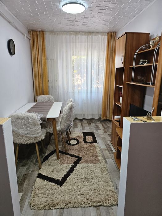 Închiriez apartament, complet mobilat si utilat!