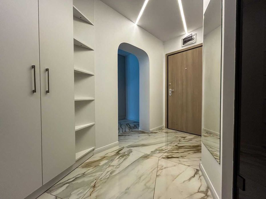 Дава се под наем Двустаен апартамент в София, Витоша - 70 кв.м за 686.97 € - Снимка #7