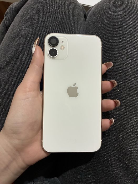 Iphone 11, are starea bateriei de 72%