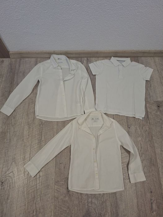 Uniforma pentru scoala