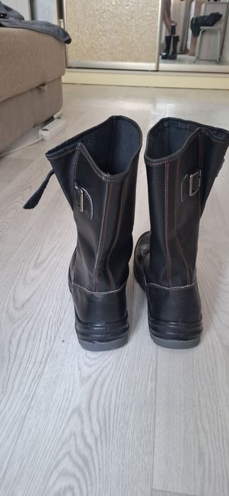 Сапоги рабочие кирза