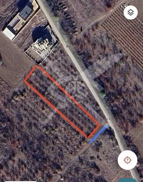 Парцел в с. Брестник! 80846