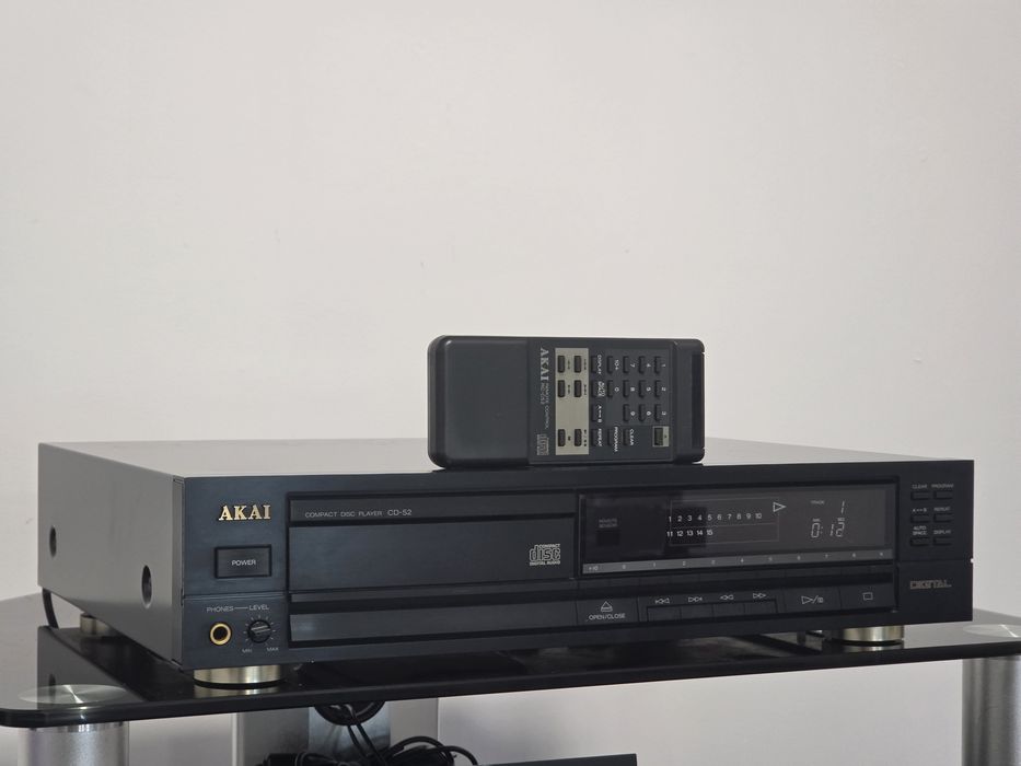 Cd-player Akai CD-52 cu telecomanda +manual