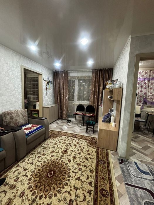 Продам 2 комн КВ.в районе Уюта.