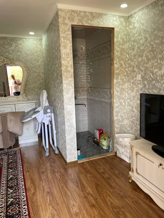 Сагбан в тупике 4.11-соток без фасада 5-ком Продаётся Участок