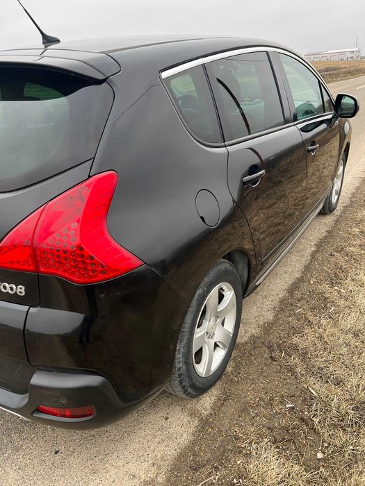 Vand Peugeot 3008 hybrid 2012,motor 1997 distributie facuta