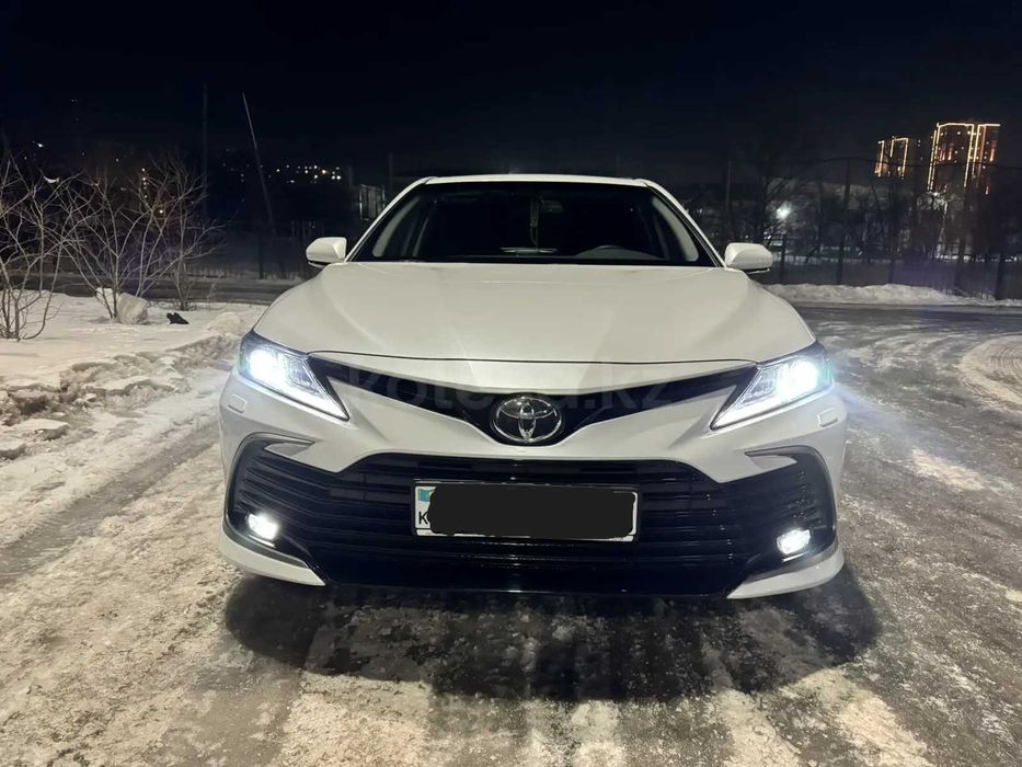 Аренда Тойота камри 75 с водителем (Camry)