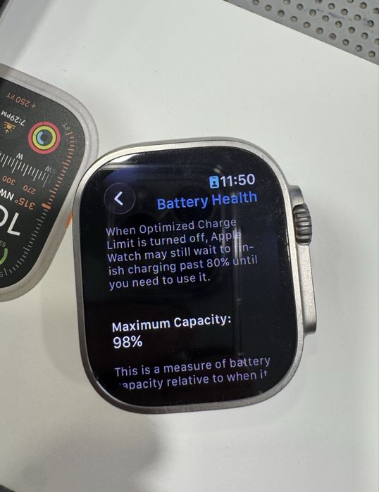 Apple watch Ultra 2 49mm full box 98% acumulator