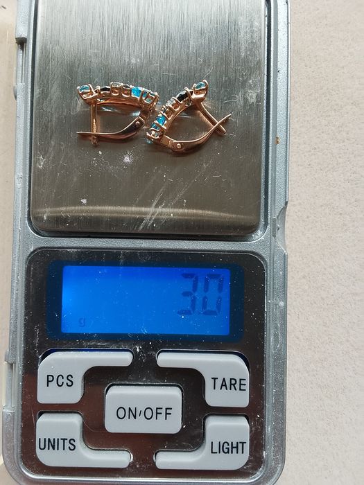 Серьги 585*топазы