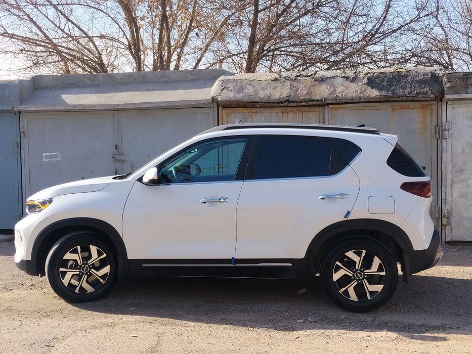 Kia Sonet 3-pozitsiya 2025