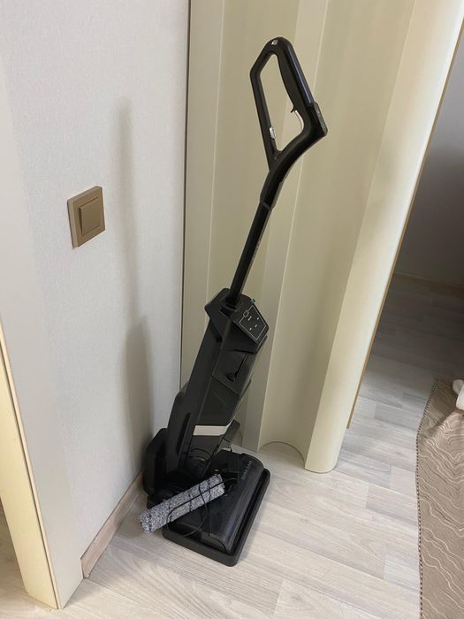 Пылесос melia в отличном состояний