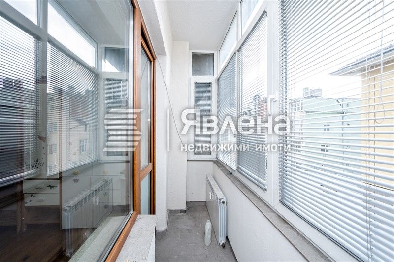 Продава се Четиристаен апартамент в София, Докторски паметник - 84 кв.м за 4965 €/кв.м - Снимка #10