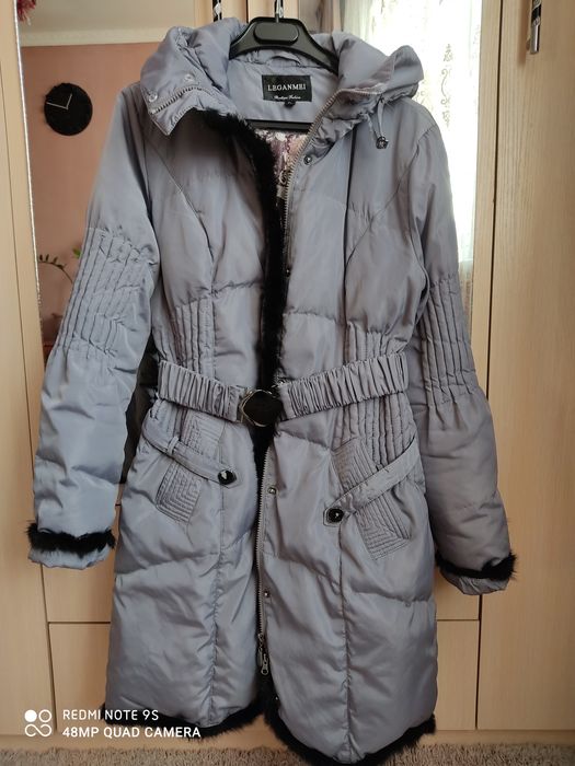 Куртка женская. Рр 48-50.