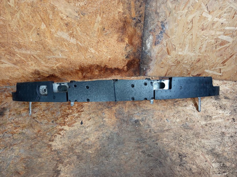 греда основа трегер за предна броня BMW E63 E64 купе кабрио 2004-2010