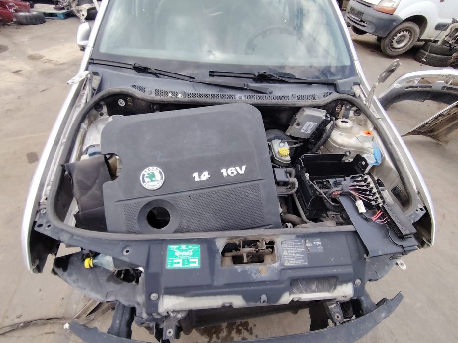 Punte spate Skoda Fabia 2002 1.4 MT (75 hp)