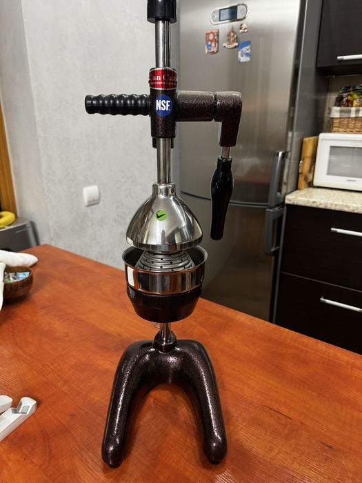 Соковыжималка для граната