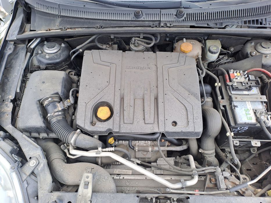 Фиат Крома 1.9 120 коня